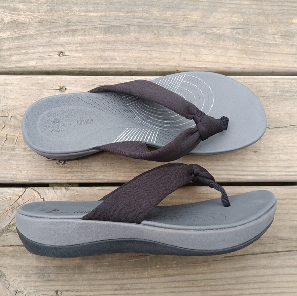 Clarks Cloudsteppers Arla Glison Fabric Wedge Sandal Black Flip Flops Size 11 - Picture 2 of 12